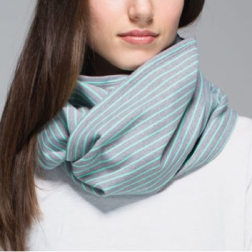 Lululemon Vinyasa Scarf *Rulu Parallel Stripe Menthol Heathered Slate
